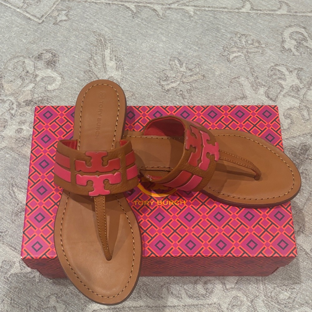NWT Tory Burch Sandals- 9 - Picture 3 of 4